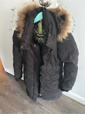 Soia & Kyo Black Jacket with Olive Trim and Coral Tag